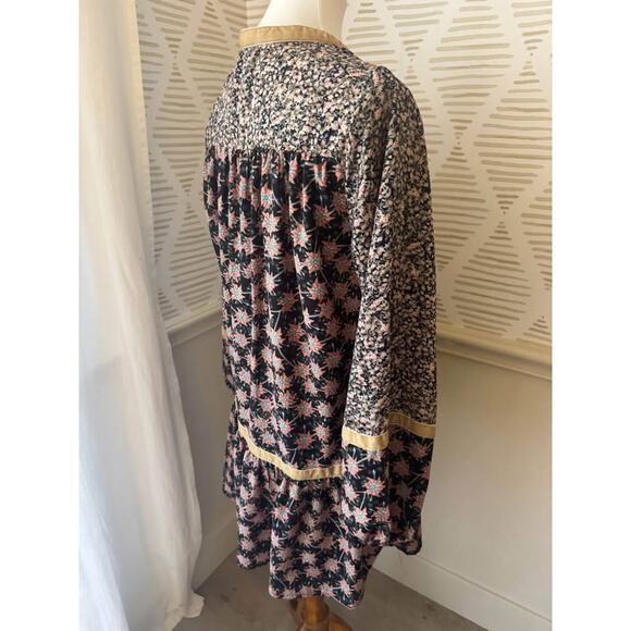 Entro Women’s Small Velvet Trimmed Black Peasant Dress - Picture 4 of 6